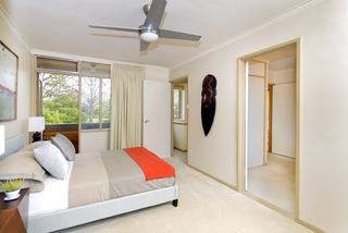 Bedroom 1 (2015-10-10)