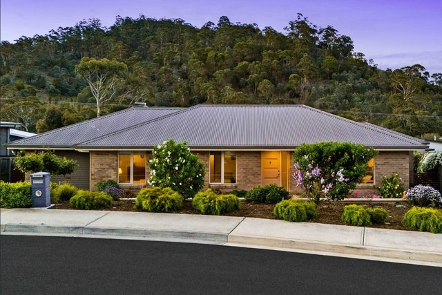 13 Blossom Crescent, TAS 7170