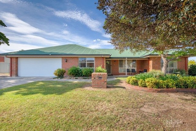 11 Clifford Court, VIC 3690