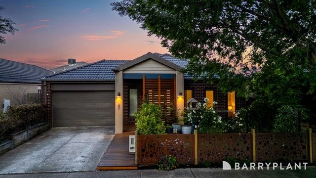 4 River Brook Avenue, VIC 3752