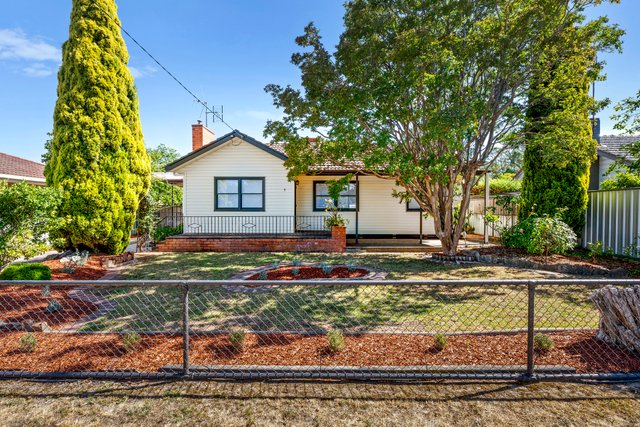 9 Charman Avenue, VIC 3666