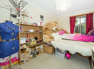 Bedroom 2 (2017-05-09)
