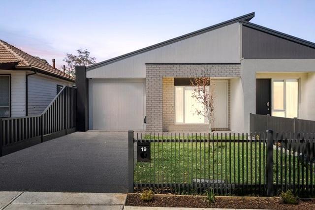 19 Etzel Street, VIC 3042