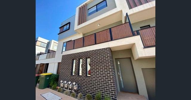 16/15-19 Mullenger Way, VIC 3019