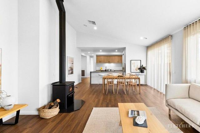 6 Periwinkle Street, VIC 3225