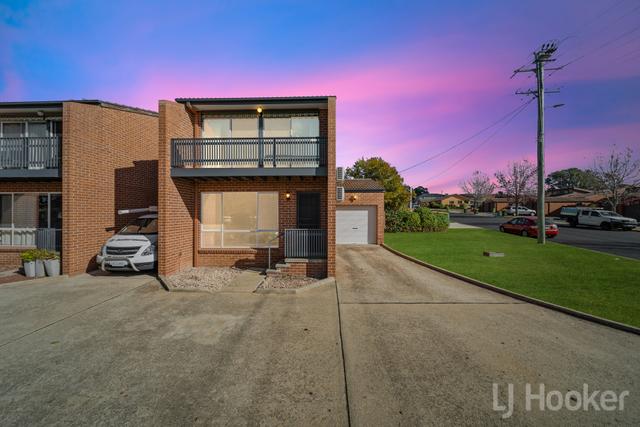 1/8 Hakea Street, NSW 2620