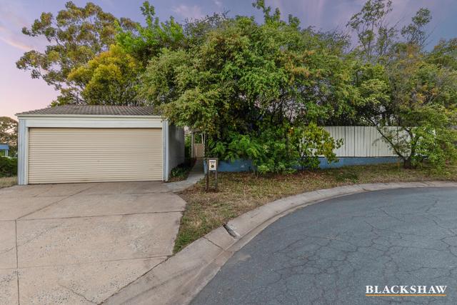 27 Blancoa Place, ACT 2611
