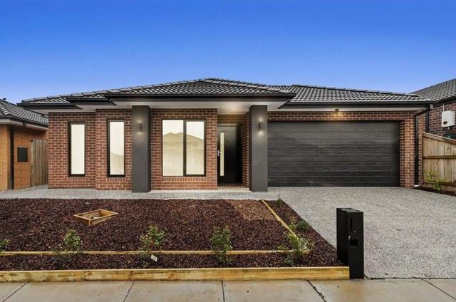 8 Trijena Avenue, VIC 3064