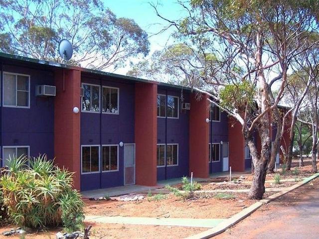 2/5 Doolette Street, WA 6442