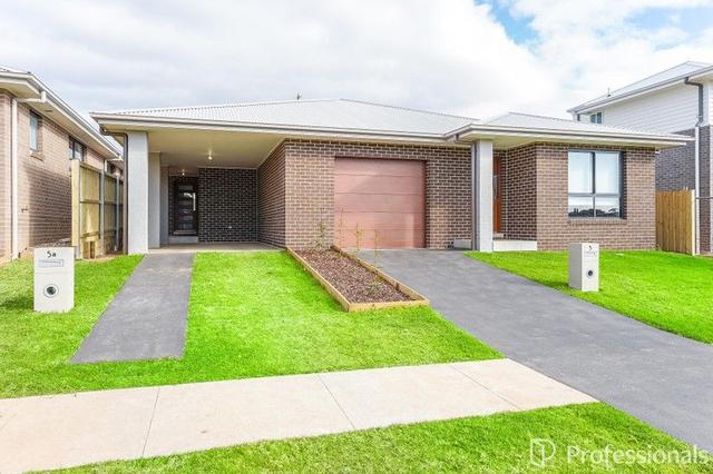 5a Wakeful Ave, NSW 2563