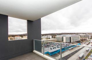 Balcony (2015-12-09)