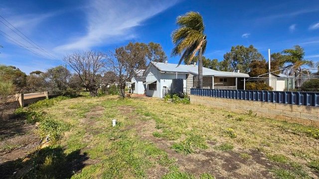 2 Osborne Street, WA 6418