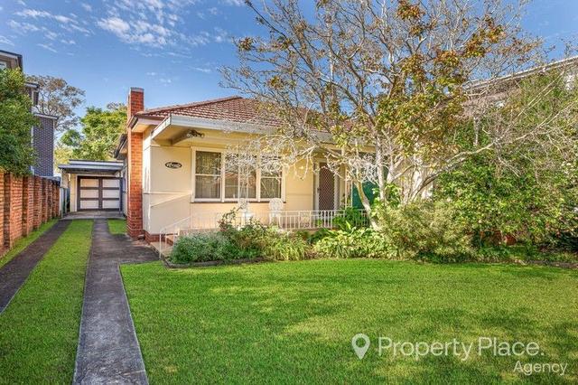 9 Kingston  Avenue, NSW 2213