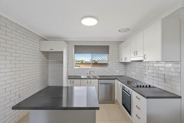 3/8 South Street, QLD 4305