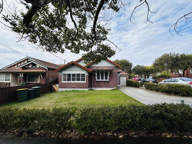 12 Acton St, NSW 2132