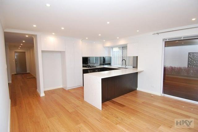 12 Pineroo Terrace, WA 6069