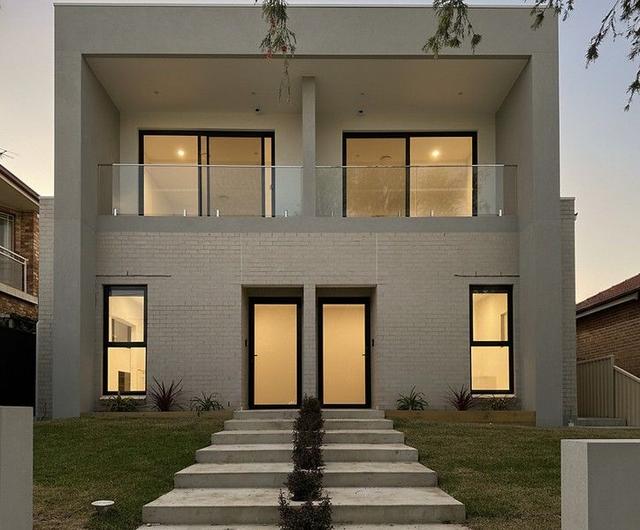 12A Trafalgar Street, NSW 2192