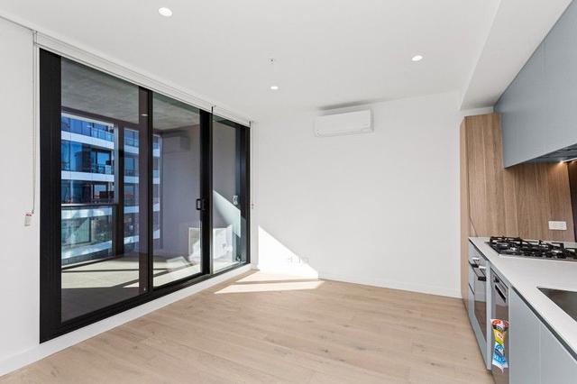 1202/2 Hallenstein Street, VIC 3011