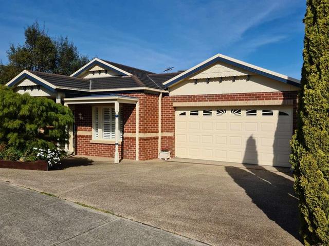 9 Powell Place, VIC 3810