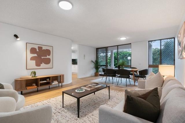 1/9 Norman Parade, QLD 4011