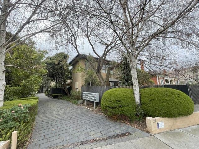 10/24 Rosella Street, VIC 3163