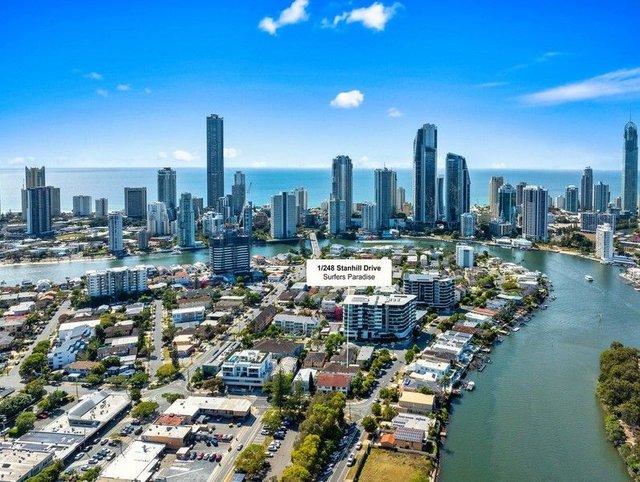 1/248 Stanhill Drive, QLD 4217