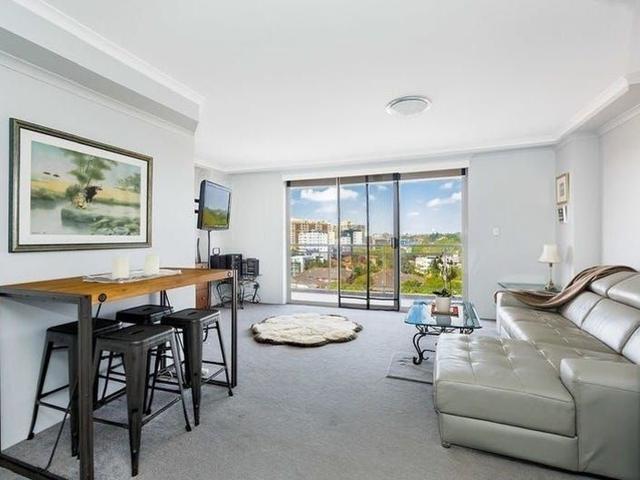 100/5-7 Beresford Road, NSW 2135