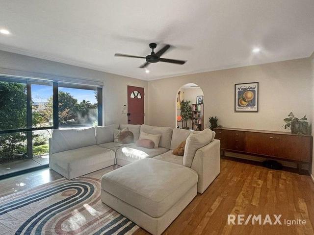 2 Lugano Street, QLD 4074