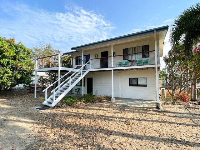 77 Horseshoe Bay Road, QLD 4805