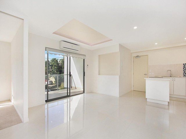 27/8 Bradford Street, QLD 4215