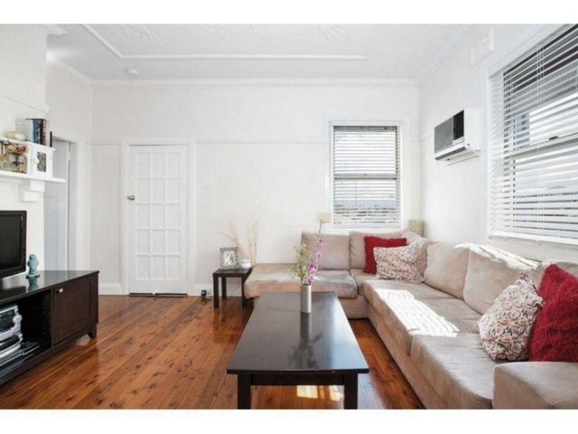 38 Third Avenue North, NSW 2502