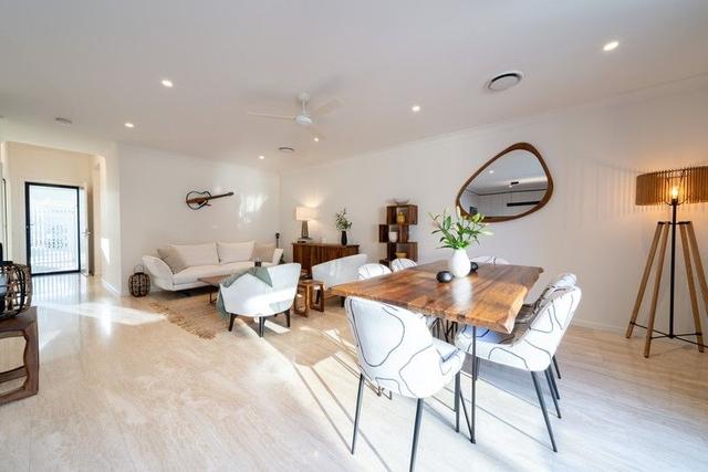 25 Sanctuary Court, QLD 4218