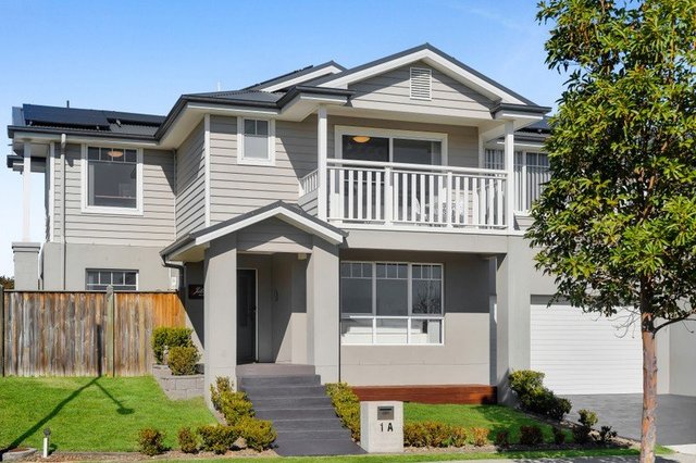 1a Howard Loop, NSW 2570