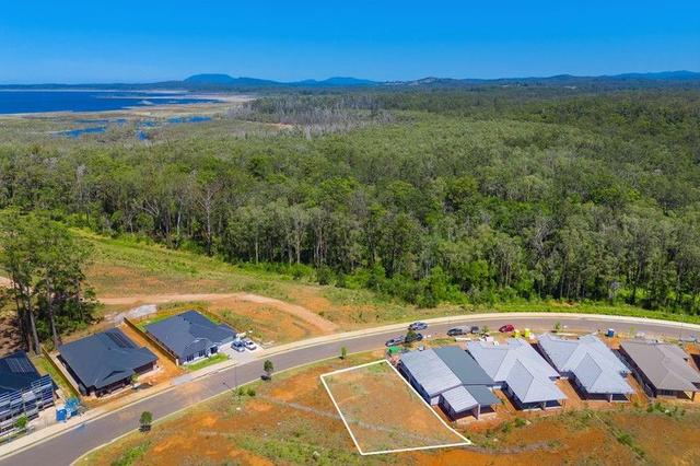 95 Phar Lap Circuit, NSW 2444