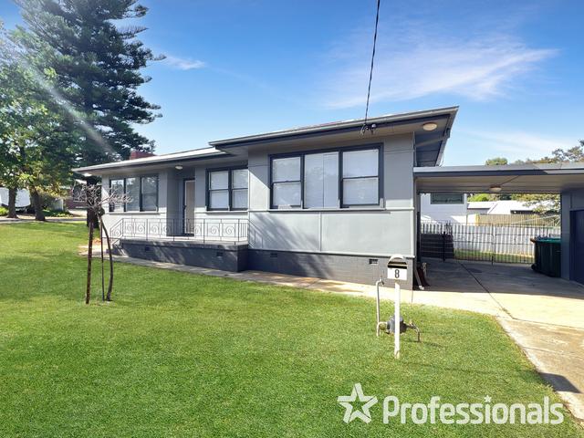 8 Marama Parade, NSW 2650