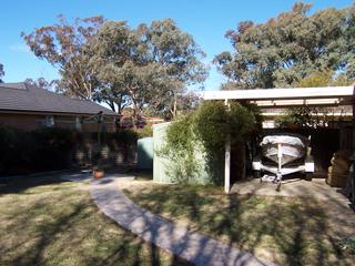 garden & boat sheds