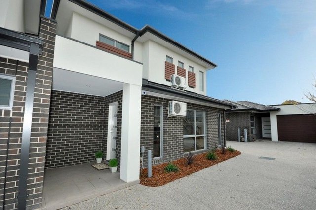 2/322 Melrose Drive, VIC 3043