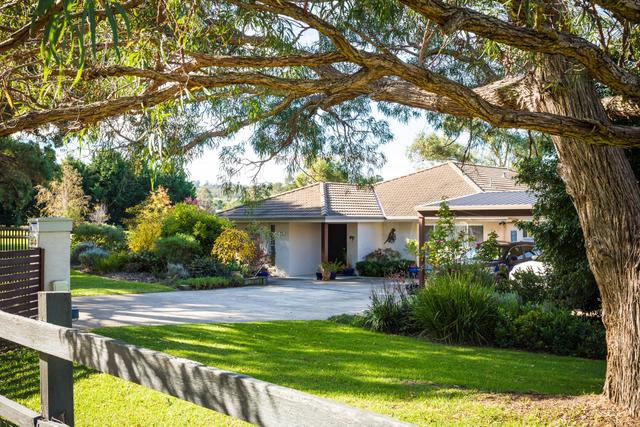 99 Oaklands Road Road, NSW 2549