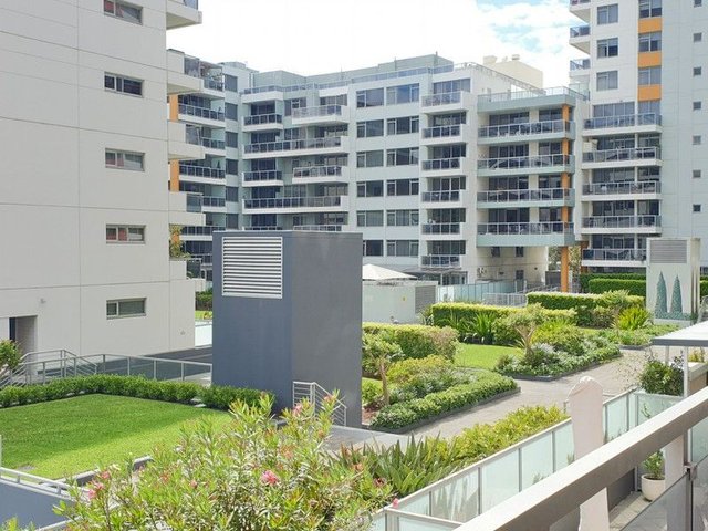 324/2 Lachlan Street, NSW 2017