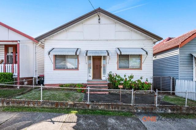 11 Barton Street, NSW 2304