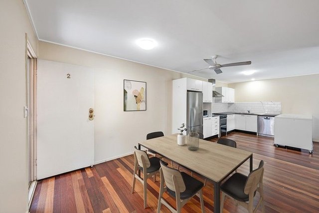 2/162 Juliette Street, QLD 4120