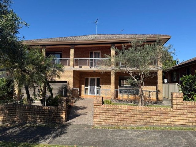 35 Flora Street, NSW 2196