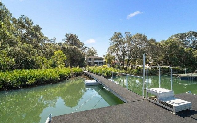 375 Beachmere Rd, QLD 4510