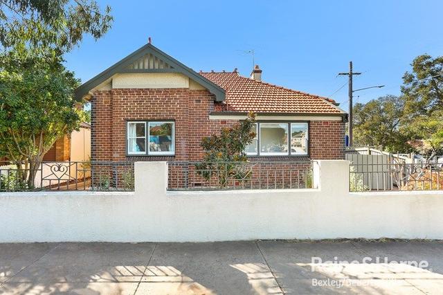 2/11 Dunmore Street, NSW 2207