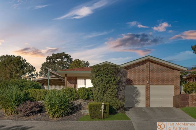 2 Nugent Close, NSW 2619