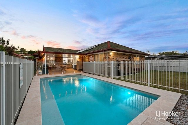 24 Narrabeen Road, QLD 4035