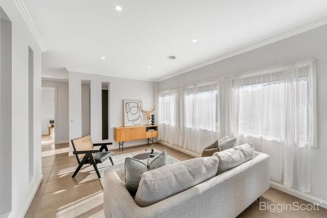 2/167 Ballarat Road, VIC 3012