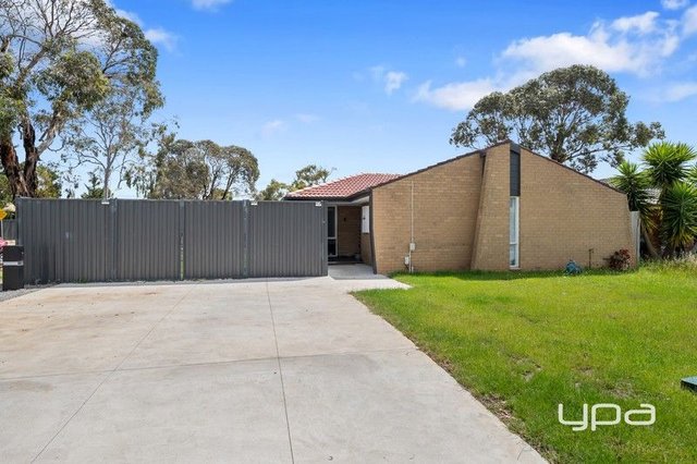 43 Chelmsford Way, VIC 3337