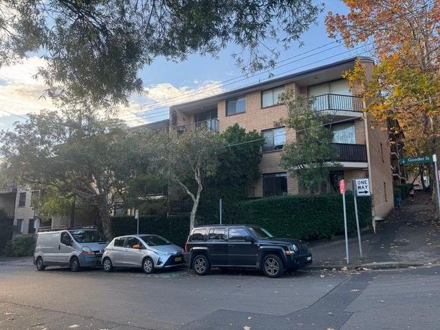 27/4 Goodlet Street, NSW 2010