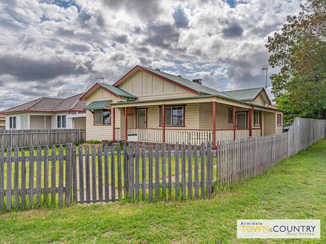 121 Taylor Street, NSW 2350